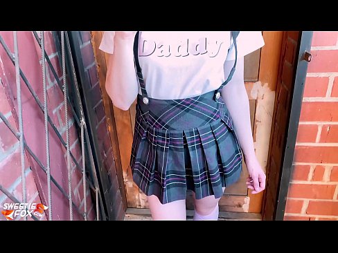 ❤️ Schulmädchen saugt ihren Schwanz tief und fickt statt Unterricht. ❌ Fuck video bei uns de.porn-mate.ru ❌️